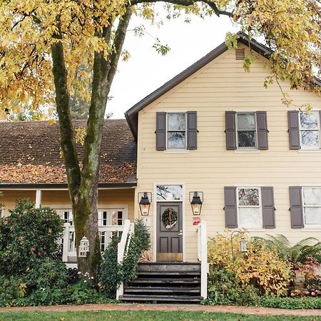 Farmhouse Inn Forestville Екстер'єр фото