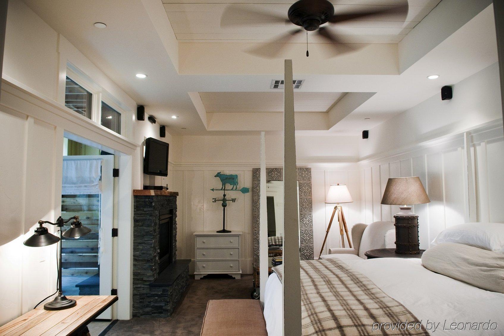 Farmhouse Inn Forestville Екстер'єр фото