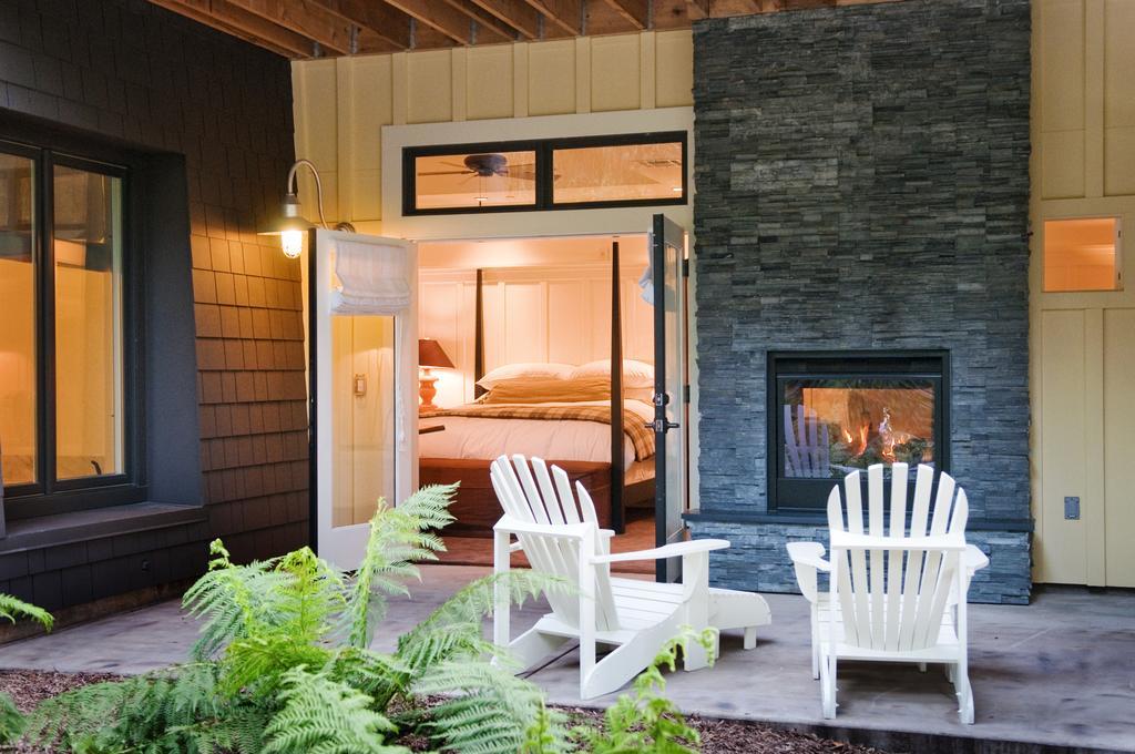 Farmhouse Inn Forestville Екстер'єр фото