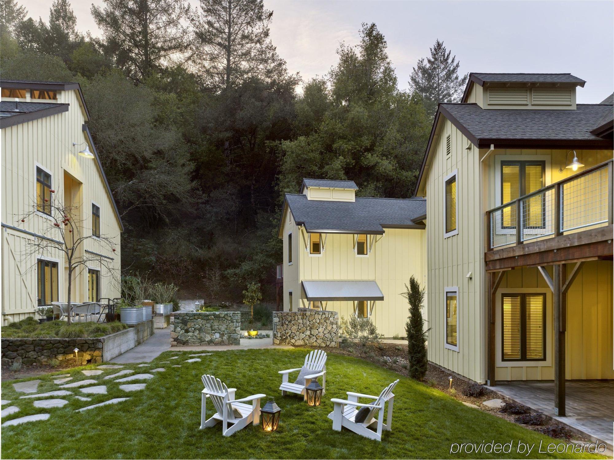 Farmhouse Inn Forestville Екстер'єр фото